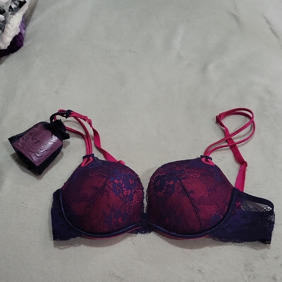 Victoria's Secret Other - Victoria's Secret Sexy Little Things Bra
